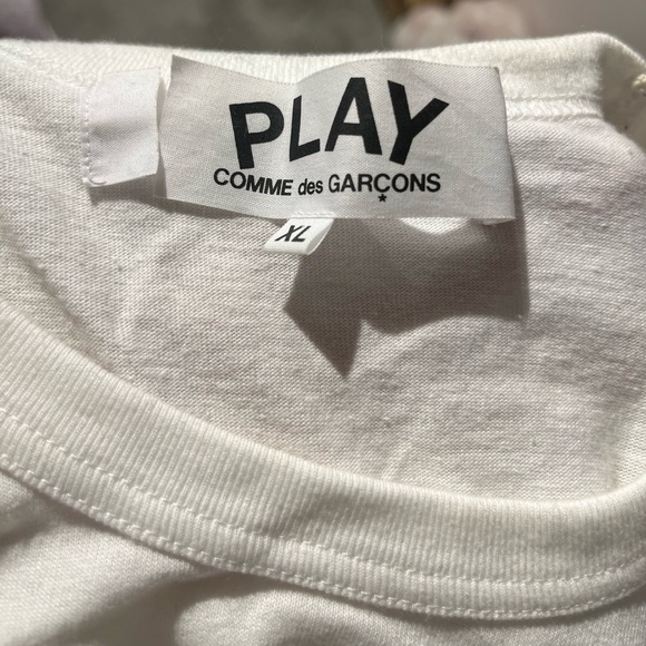 CDG PLAY heart t shirt - Picture 3 of 3